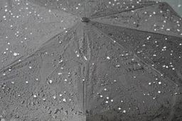 hagel-regen-janvanbizar-pixabay