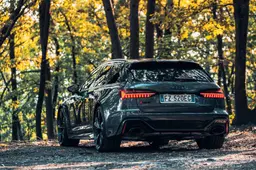 Oltre 700 cavalli, cuore V8 e ibrido plug-in: così sarà la nuova Audi RS 6