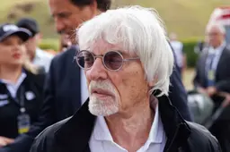 Arrestato a 95 anni con un fucile sul jet privato: nei guai l'ex "Re" della Formula 1
