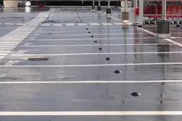 Malpensa, il parcheggio gratuito che nessuno usa: dove si trova l'area di sosta per attendere gli arrivi ed evitare le multe