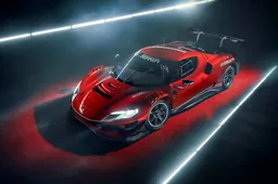 Addio status symbol, i veri ricchi vogliono correre in pista: a Misano nasce un club esclusivo per guidare supercar da gara