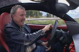 "Sarebbe come demolire il Colosseo per farci una rotonda": la frase shock di Jeremy Clarkson su Lancia