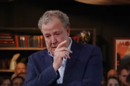 “Ho un tumore aggressivo”: l’annuncio di Jeremy Clarkson in tv. Le condizioni del conduttore