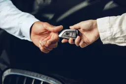 L'auto usata a noleggio? Arriva la nuova formula RELOVE targata Agos Renting