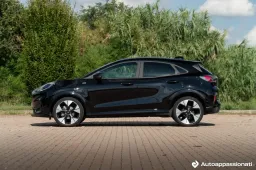 Ford Puma Hybrid ST-Line: qual è la migliore offerta oggi? La proposta "tutto incluso" senza anticipi che batte l'acquisto