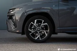 Due settimane di attesa per una spia: viaggio nel labirinto del servizio clienti automotive
