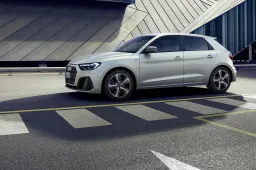 Audi A1 e Q2, fine di un’era: stop alla produzione. Scatta la "corsa" agli ultimi modelli in pronta consegna