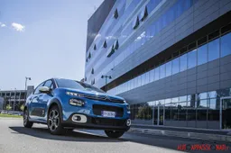 Nuova Citroën C3 Facebook - Only: la best seller francese conquista i social