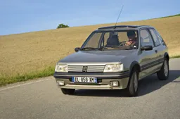 Peugeot 205 Gentry [Photogallery]