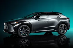 Toyota bZ4X Concept: l’elettrico secondo la Casa giapponese