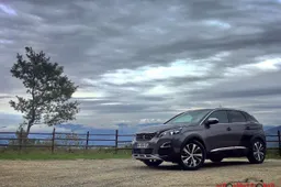 Le 5 cose da sapere sulla nuova Peugeot 3008 [LIVE]