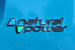 Fiat 0.9 TwinAir Turbo Metano: Best Green Engine 2013