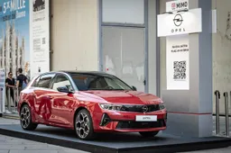 Al Mimo 2022, Stellantis punta sull’Opel Astra Plug-In Hybrid