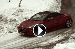 VIDEO -  Peugeot RCZ (Paolo Andreucci) Vs Downhill (Lorenzo Suding)