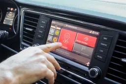 Seat Parkfinder: la soluzione per trovare sempre parcheggio