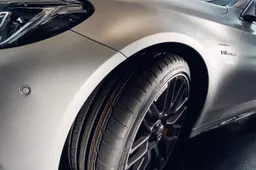 Dunlop equipaggia la Mercedes-AMG C63