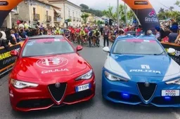 L’Alfa Romeo Giulia della Polizia gregaria di lusso al Giro d’Italia 2018