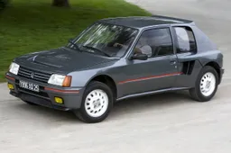 Peugeot 205 Turbo 16 Stradale: quanto vale un esemplare oggi?