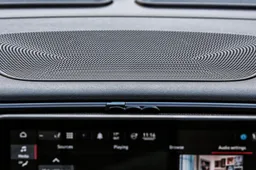 JBL Premium Audio Mastered by Andrea Bocelli sulla 500 "La Prima by Andrea Bocelli"