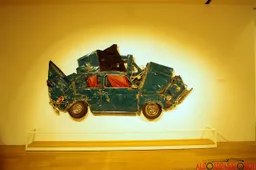 ‘In Reverse’: inaugurata la mostra di Ron Arad alla Pinacoteca Agnelli