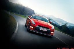 NISSAN GT-R 2014: i dettagli della nuova Model Year