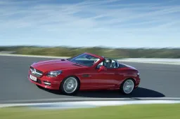 Mercedes-Benz SLK MY 2015: prime informazioni