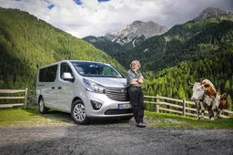 Opel Vivaro festeggia il 20° compleanno