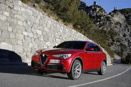 Novità per Alfa Romeo Stelvio: nuovi motori già disponibili in gamma
