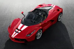 Una LaFerrari Aperta esclusiva all’asta per Save The Children