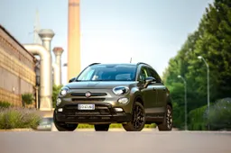 Al via gli ordini della nuova Fiat 500X S-Design