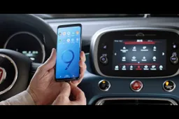 Chi compra una 500 riceve in omaggio il nuovo Samsung S9