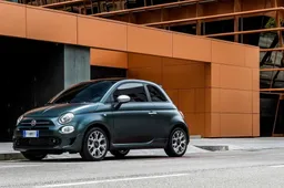 Fiat 500 si lancia in Russia: il cinquino sbarca a Mosca con il car sharing