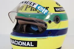 All’asta il casco di Ayrton Senna e altri pezzi rari