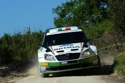 20° rally dell'Adriatico: Umberto Scandola e Guido D'Amore davanti a tutti