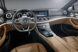 Nuova Mercedes-Benz Classe E 2016: svelati gli interni