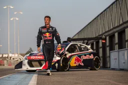 La Peugeot 208 T16 Pikes Peak star delle Grandes Heures Automobiles