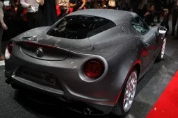 L'Alfa Romeo 4C vince anche il titolo ‘Auto, Motor und Sport - Best Cars 2014’