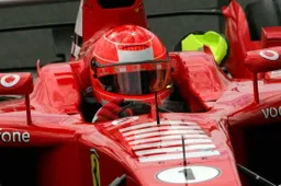 All'asta il casco di Schumacher alla sua penultima stagione in rosso