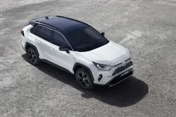 Toyota Rav4 2019: info e prezzi per il mercato italiano