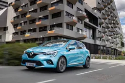 Renault Clio E-Tech: Prezzo, Motore, Consumi, Vantaggi