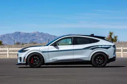 La prima Shelby elettrica è una Ford Mustang Mach-E GT in serie limitata