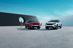 Peugeot annuncia i nuovi modelli elettrificati: debutta il mild hybrid 48V nel 2023