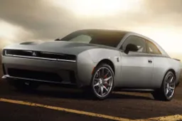 Dodge Charger Daytona: la muscle car è elettrica, ma anche termica