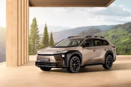 Nuova Toyota bZ4X Touring: ecco SUV e station wagon insieme