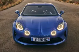 Alpine A110 auto più bella dell’anno al Festival Automobile International