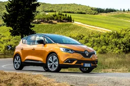 Renault Scenic 1.3 TCe | Prova su strada in anteprima