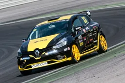 Renault Clio RS Cup | Primo contatto in pista