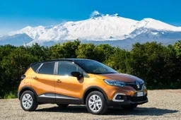 Renault Captur Sport Edition 1.3 TCe | Prova su strada in anteprima