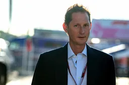 AD Stellantis, è John Elkann il sostituto di Tavares