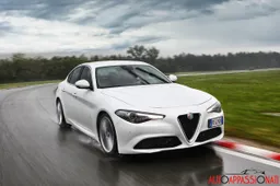 Alfa Romeo Giulia 2.2 Diesel | Prova su strada